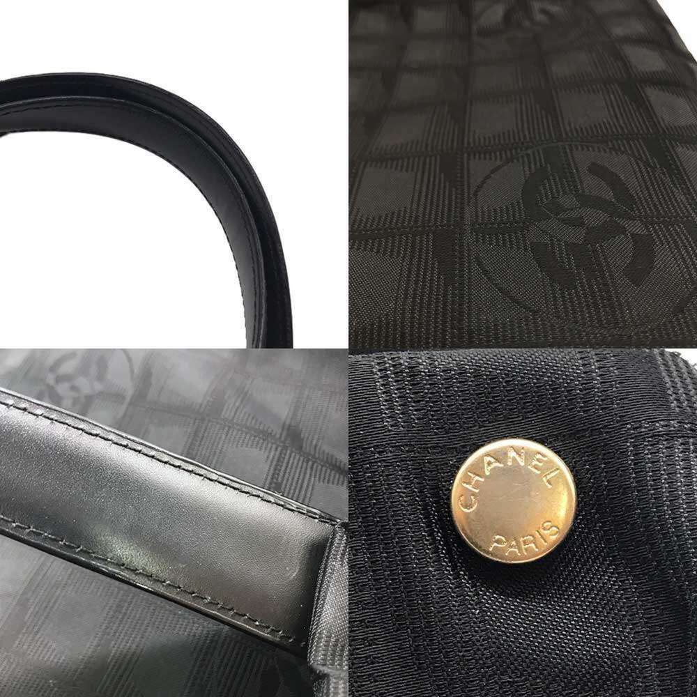 CHANEL Black Tote Bag - Picture 6 of 7